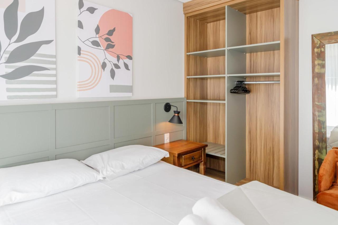 Novo Maravilhoso Apartamento No Centro - Gramadoアパートメント エクステリア 写真