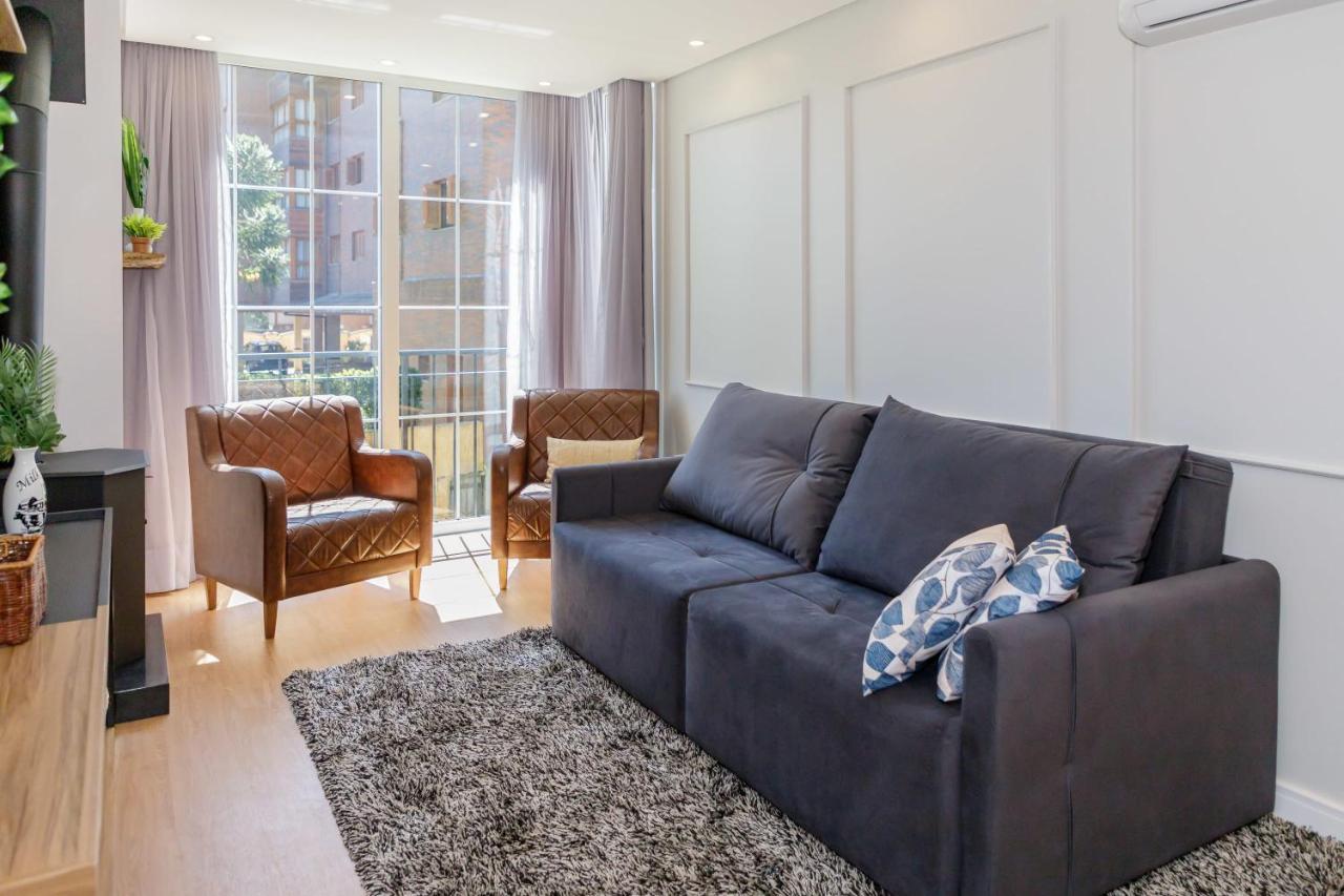 Novo Maravilhoso Apartamento No Centro - Gramadoアパートメント エクステリア 写真