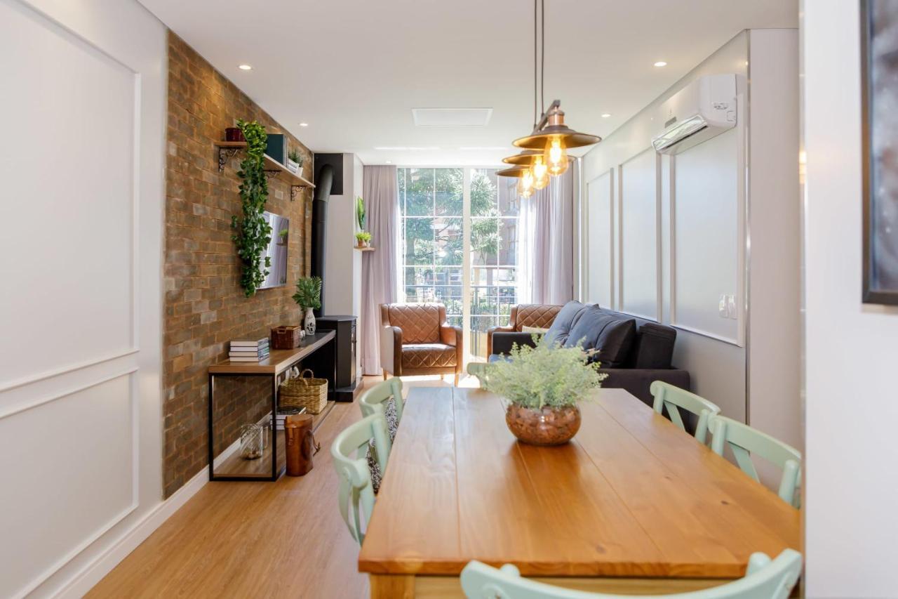 Novo Maravilhoso Apartamento No Centro - Gramadoアパートメント エクステリア 写真